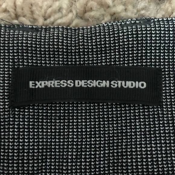 Express Design Studio Capri / Cropped Ankle Pants - Picture 4 of 7